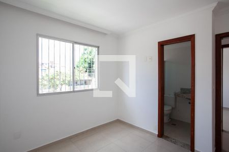 Suíte de apartamento à venda com 3 quartos, 61m² em São João Batista, Belo Horizonte