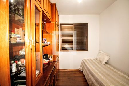 quarto 1 de apartamento à venda com 2 quartos, 70m² em Buritis, Belo Horizonte