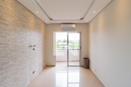 Sala de apartamento para alugar com 3 quartos, 74m² em Quitaúna, Osasco