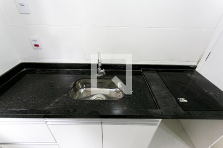 Cozinha de kitnet/studio para alugar com 1 quarto, 18m² em Cidade Mãe do Céu, São Paulo