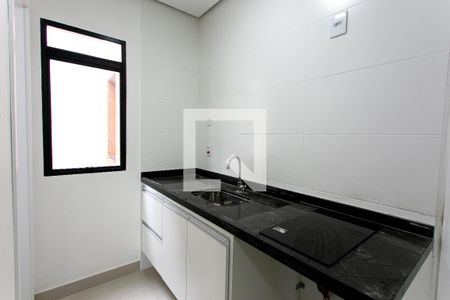 Cozinha de kitnet/studio para alugar com 1 quarto, 18m² em Cidade Mãe do Céu, São Paulo