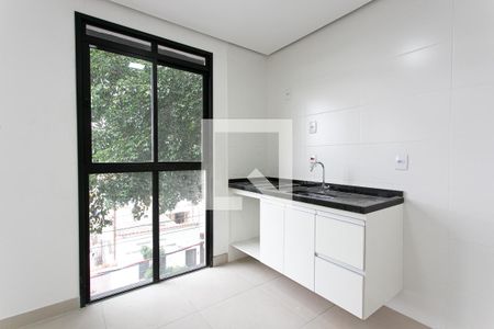 Cozinha de kitnet/studio para alugar com 1 quarto, 25m² em Cidade Mãe do Céu, São Paulo