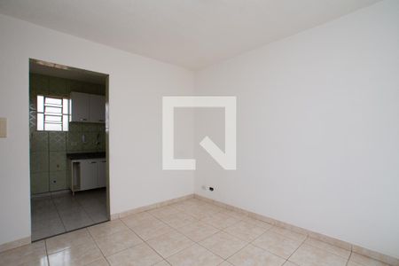 Sala de apartamento para alugar com 2 quartos, 41m² em Vila Carmela I, Guarulhos