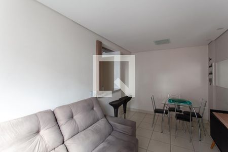 Sala de apartamento para alugar com 2 quartos, 50m² em Cenaculo, Belo Horizonte