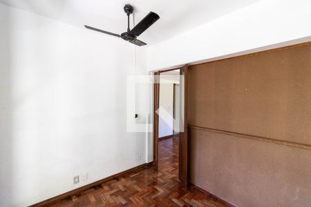 Quarto de kitnet/studio à venda com 1 quarto, 45m² em Nonoai, Porto Alegre