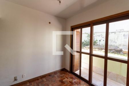 Quarto de kitnet/studio à venda com 1 quarto, 45m² em Nonoai, Porto Alegre