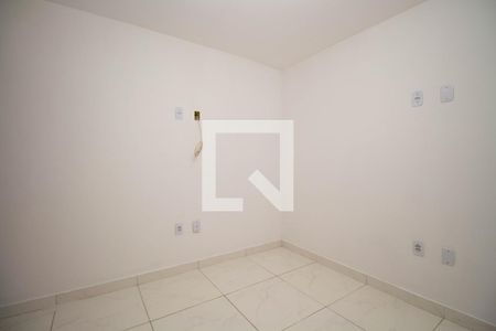 Sala de apartamento para alugar com 2 quartos, 45m² em Colônia Agrícola Sucupira, Brasília