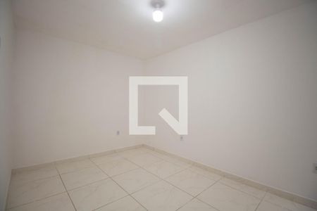 Quarto 2 de apartamento para alugar com 2 quartos, 45m² em Colônia Agrícola Sucupira, Brasília