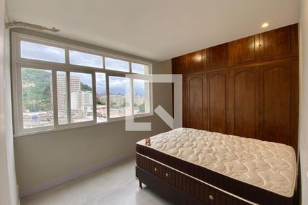 Quarto de apartamento à venda com 1 quarto, 59m² em Laranjeiras, Rio de Janeiro