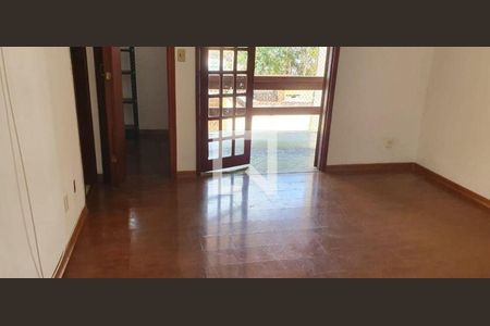 Casa à venda com 2 quartos, 140m² em Serra Grande, Niterói