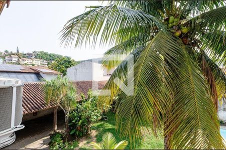 Casa à venda com 4 quartos, 398m² em Itaipu, Niterói