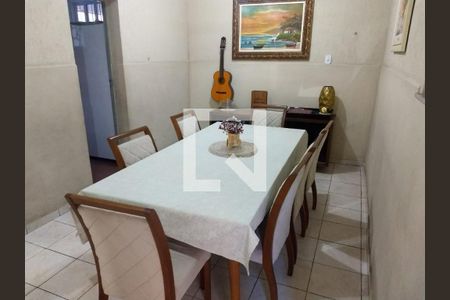 Casa à venda com 13 quartos, 299m² em Cubango, Niterói