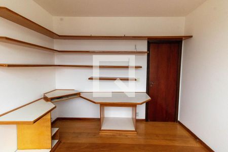 Quarto 1 de apartamento para alugar com 3 quartos, 101m² em Icaraí , Niterói