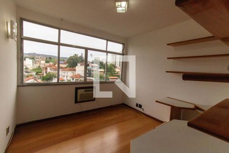 Quarto 1 de apartamento para alugar com 3 quartos, 101m² em Icaraí , Niterói