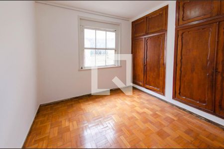 Quarto 2 de apartamento para alugar com 3 quartos, 110m² em Centro, Belo Horizonte