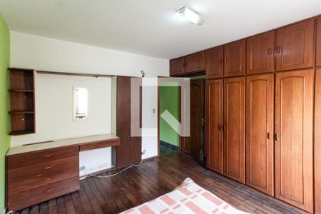 Quarto 1   de casa à venda com 3 quartos, 80m² em Vila Nilo, São Paulo