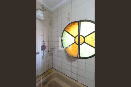 Casa à venda com 324m², 5 quartos e 4 vagas Casa à venda com 324m², 5 quartos e 4 vagasBanheiro 1