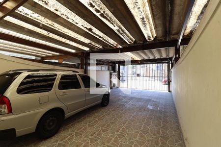 Casa à venda com 324m², 5 quartos e 4 vagas Casa à venda com 324m², 5 quartos e 4 vagasGaragem