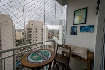 Sacada de apartamento à venda com 3 quartos, 60m² em Vila Bela, São Paulo