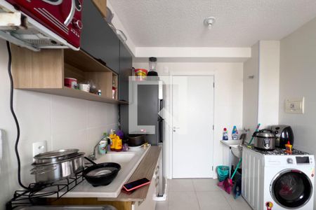 Sala e cozinha de apartamento à venda com 2 quartos, 45m² em Cambuci, São Paulo