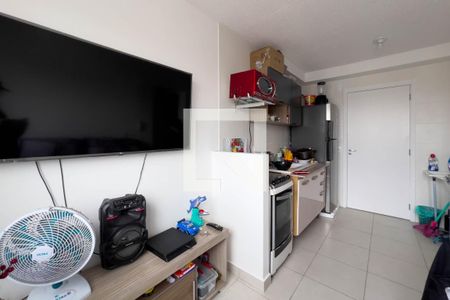 Sala e cozinha de apartamento à venda com 2 quartos, 45m² em Cambuci, São Paulo