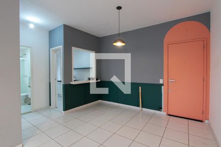 Sala de apartamento para alugar com 1 quarto, 60m² em Barra da Tijuca, Rio de Janeiro