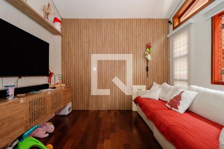 Sala de TV de casa para alugar com 3 quartos, 360m² em Vila Sonia, São Paulo