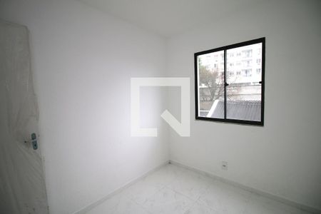 Quarto 1 de apartamento para alugar com 2 quartos, 44m² em Madureira, Rio de Janeiro