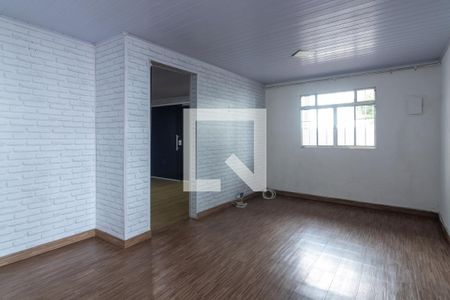 Sala de casa para alugar com 2 quartos, 420m² em Jardim Pioneira, Cotia