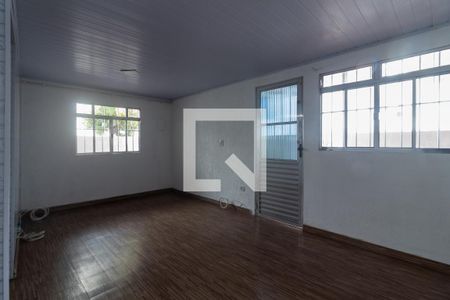 Sala de casa para alugar com 2 quartos, 420m² em Jardim Pioneira, Cotia