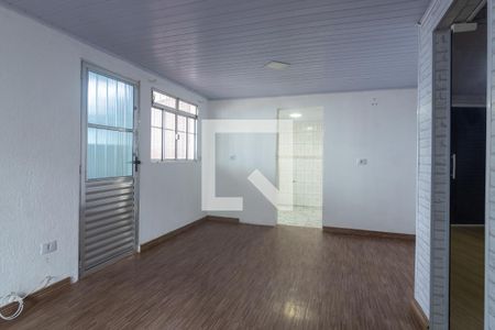 Sala de casa para alugar com 2 quartos, 420m² em Jardim Pioneira, Cotia