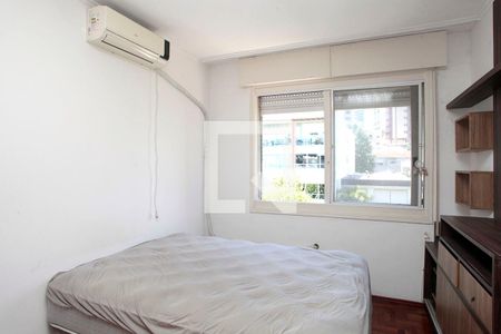 Quarto 1 de apartamento para alugar com 2 quartos, 89m² em Petrópolis, Porto Alegre