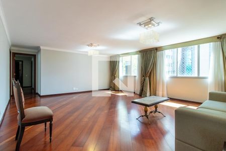 Sala 1 de apartamento para alugar com 4 quartos, 260m² em Batel, Curitiba