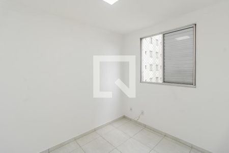 Quarto 2 de apartamento para alugar com 2 quartos, 49m² em Jardim Santa Terezinha (zona Leste), São Paulo