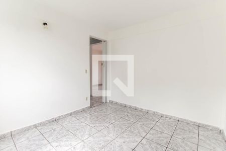 Quarto 2 de apartamento para alugar com 2 quartos, 47m² em Itaquera, São Paulo