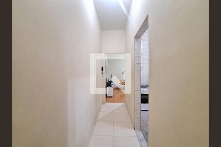 Corredor de apartamento à venda com 2 quartos, 55m² em Cidade Nova, Rio de Janeiro