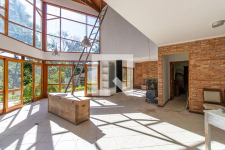 Sala de casa de condomínio para alugar com 4 quartos, 266m² em Paisagem Renoir, Cotia