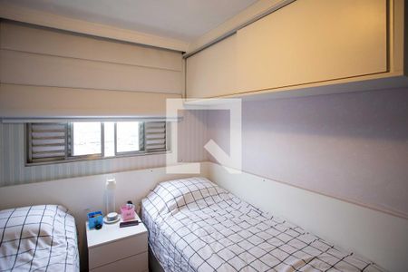 Quarto 1 de apartamento à venda com 3 quartos, 70m² em Jardim Prudência, Diadema