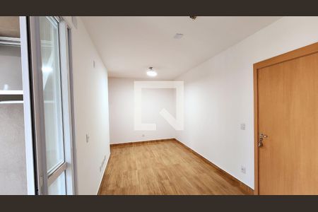 Sala de apartamento para alugar com 2 quartos, 54m² em Horto Florestal, Jundiaí