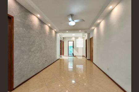 Sala de apartamento à venda com 3 quartos, 102m² em Benfica, Rio de Janeiro