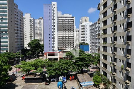 Apartamento para alugar com 200m², 4 quartos e 2 vagas Apartamento para alugar com 200m², 4 quartos e 2 vagasVista Quarto Suíte