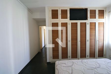 Apartamento para alugar com 200m², 4 quartos e 2 vagas Apartamento para alugar com 200m², 4 quartos e 2 vagasQuarto Suíte