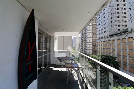 Varanda Sala de apartamento para alugar com 4 quartos, 200m² em Centro, Guarujá