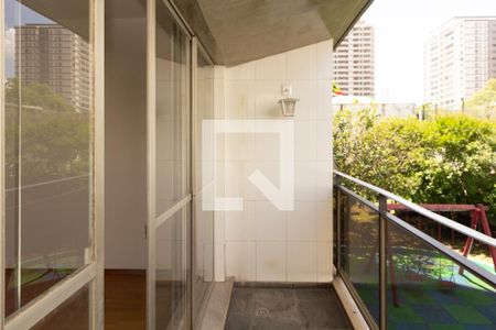 Varanda  de apartamento à venda com 3 quartos, 104m² em Recanto Paraíso, São Paulo