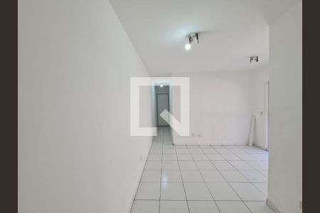 Sala  de apartamento à venda com 2 quartos, 58m² em Jardim Santa Mena, Guarulhos