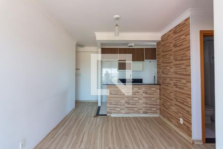 Sala de apartamento para alugar com 2 quartos, 54m² em Quitaúna, Osasco