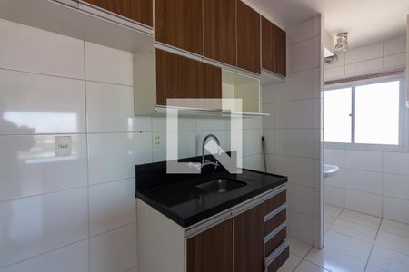 Cozinha de apartamento para alugar com 2 quartos, 54m² em Quitaúna, Osasco