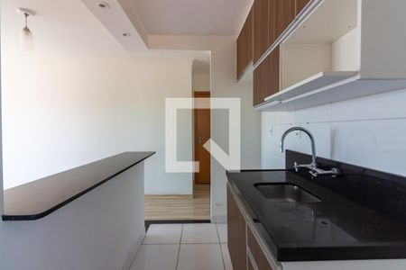 Cozinha de apartamento para alugar com 2 quartos, 54m² em Quitaúna, Osasco