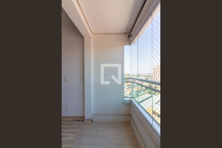 Varanda Sala de apartamento para alugar com 2 quartos, 54m² em Quitaúna, Osasco