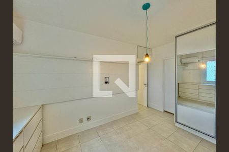 Suíte de apartamento à venda com 3 quartos, 107m² em Barra da Tijuca, Rio de Janeiro